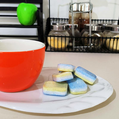 Одноразовые таблетки для кухонной посудомоечной машины для удаления масляных пятен и легкого очищения